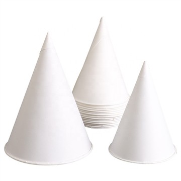 Kubek papierowy w kształcie stożka